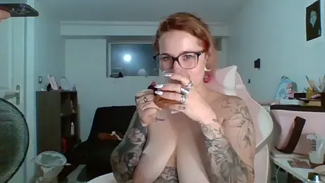 sullye webcam stripchat model stream image