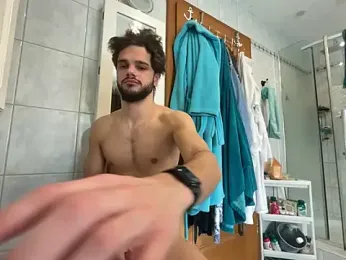 youngboyformommy24 webcam model stream image