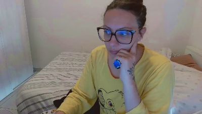 cerise132 webcam model stream image