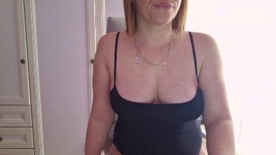 Eli24love webcam model stream image