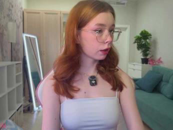 EvaMilly webcam bongacams model stream image