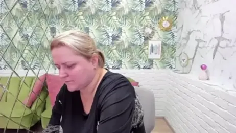 ScarlettSoft webcam stripchat model stream image