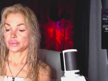 Margo77-1 webcam bongacams model stream image