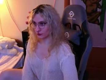 lori_myaf webcam chaturbate model stream image