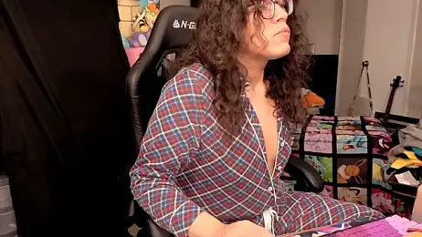 ShinyCherub webcam model stream image