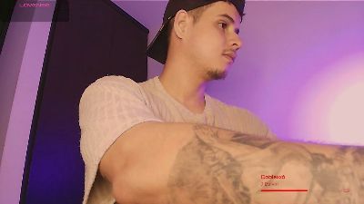 matt_reinold1 webcam model stream image