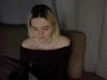 _cozyrose webcam chaturbate model stream image
