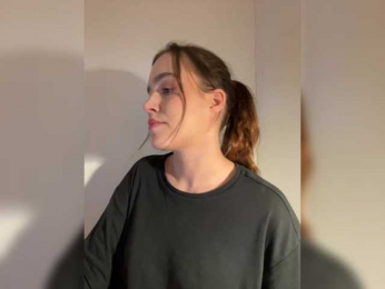 Kendrasil webcam model stream image