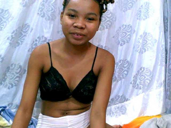 Maarcelinahh webcam model stream image