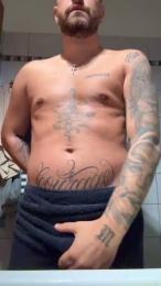 belloscroto webcam model stream image