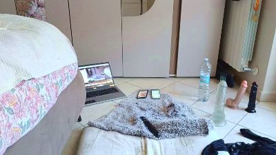 PeachGirl92 webcam model stream image