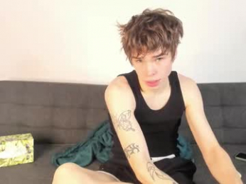 yen2025 webcam model stream image