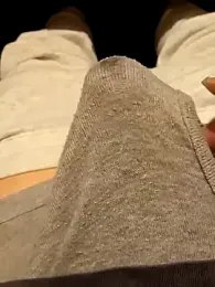 yu-yu28 webcam model stream image