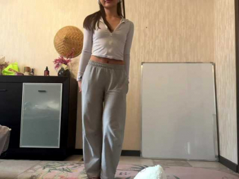 LakishaYanish webcam model stream image