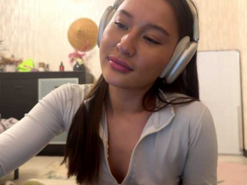 LakishaYanish webcam model stream image