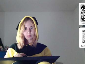 LisaloveX webcam model stream image