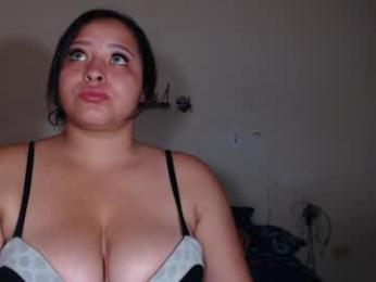 mike_and_bella_ webcam model stream image