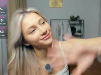 glossybabe_ webcam chaturbate model stream image