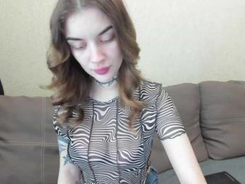 AlisTris webcam model stream image