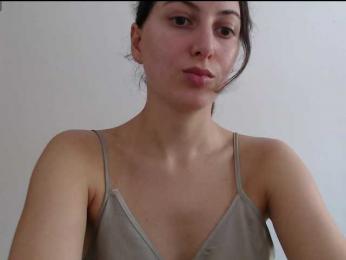 Hot-lina webcam model stream image
