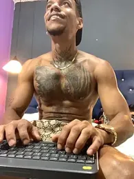 Salomon_koude webcam model stream image