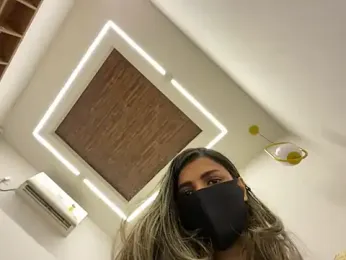 MaYaa__11 webcam model stream image