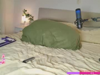 rose_monarch webcam chaturbate model stream image