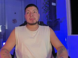 Chris Jhones webcam flirt4free model stream image