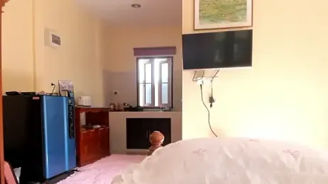 angleAndy webcam model stream image