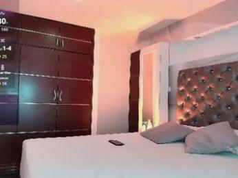 valentinos_ webcam model stream image