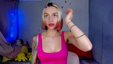 YourLizzyDoll webcam model stream image