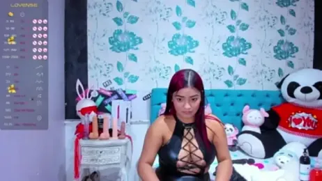 NicolleTaylor webcam stripchat model stream image