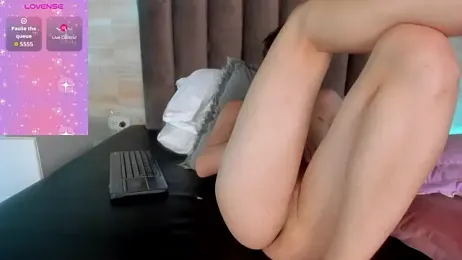 Isaac_Grey webcam model stream image