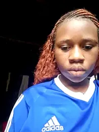 Black_juicy24 webcam model stream image