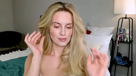 RozzitaBedberry webcam model stream image