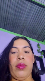 girl_pee webcam model stream image