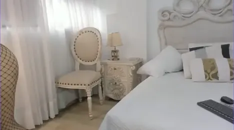 lexa_25_ webcam model stream image