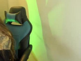 scarbadgirl_ webcam model stream image