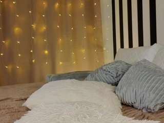 erlinafulwood webcam model stream image