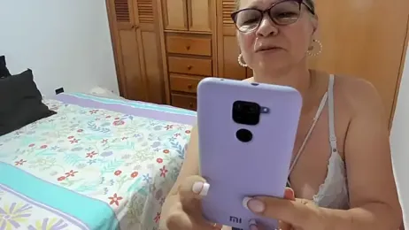 Carlaa-69 webcam model stream image