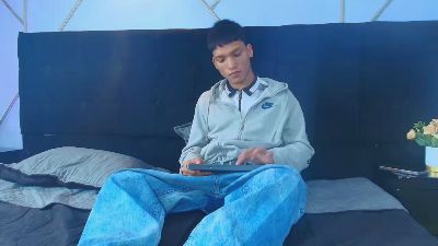 KirosSinclair webcam model stream image