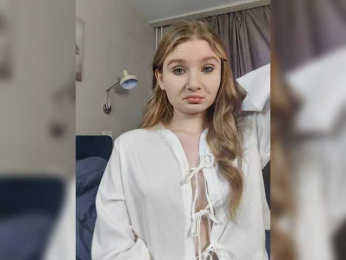 SweetPoison webcam model stream image