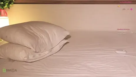 Hit-girl- webcam model stream image