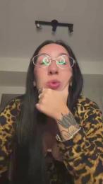 babylola33 webcam model stream image