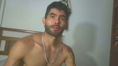 hideonbush051 webcam cam4 model stream image