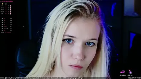 ShhhO_O webcam model stream image