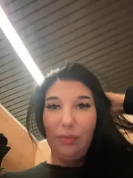 Tisha_Busty webcam model stream image