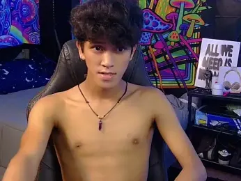 hugekenbigcock webcam stripchat model stream image
