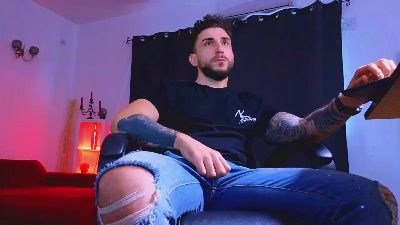 MightyAaronX webcam model stream image