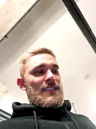 Benjamiinlt webcam stripchat model stream image